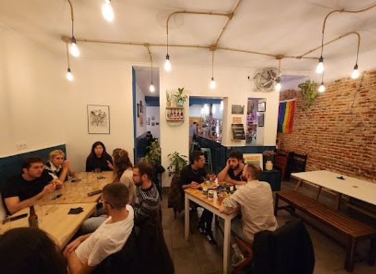 spain/madrid/chueca/restaurant/oveja-negra-vegana