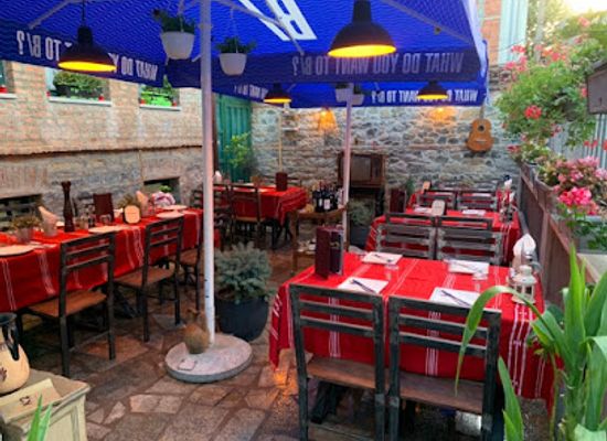 albania/korce-region/restaurant/vila-95