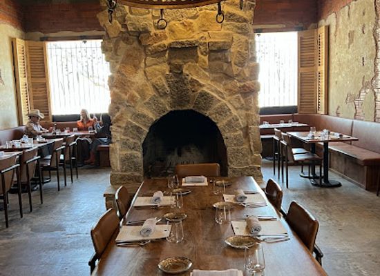 texas/south-plains/restaurant/the-nicolett
