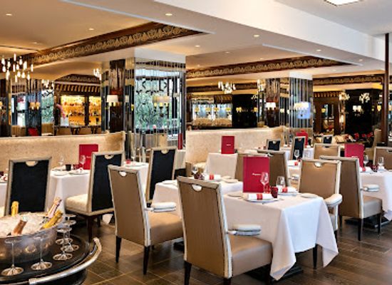 france/cannes/la-croisette/restaurant/fouquet-s-cannes