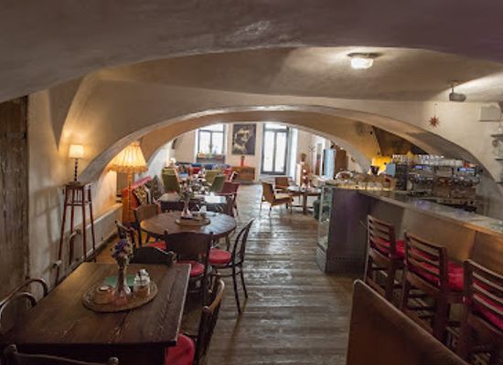 czechia/cesky-krumlov/restaurant/egon-cafe