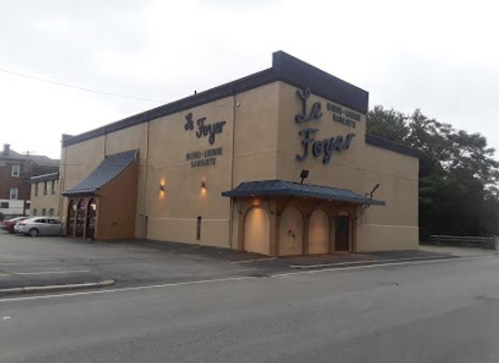 rhode-island/pawtucket/restaurant/fountain-street-grille