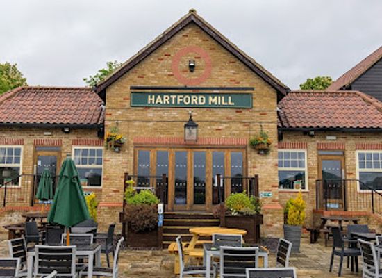 united-kingdom/huntingdonshire/restaurant/hartford-mill-pub-carvery