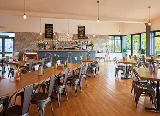 united-kingdom/powys/restaurant/hills
