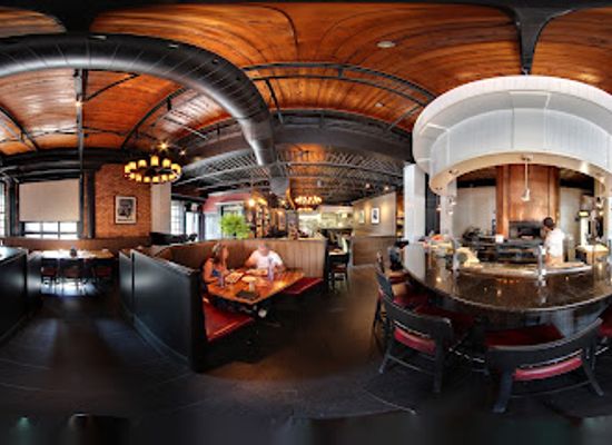 canada/niagara-falls/restaurant/johnny-rocco-s-italian-grill