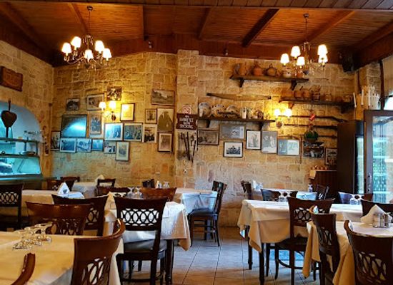 greece/meteora/restaurant/panellinio