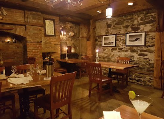 canada/halifax/spring-garden/restaurant/the-press-gang-restaurant-and-oyster-bar
