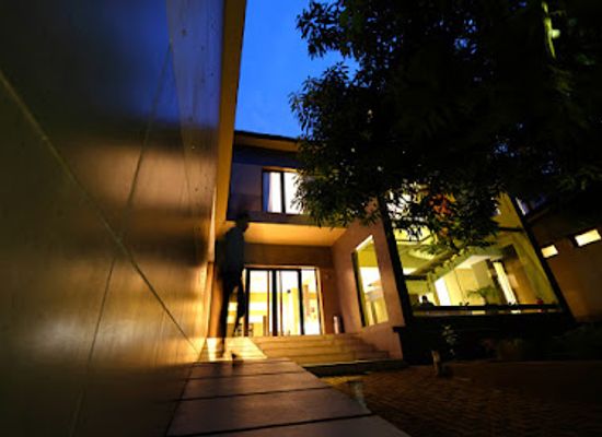equatorial-guinea/kie-ntem/restaurant/magno-suites-exclusive-hotel-restaurant