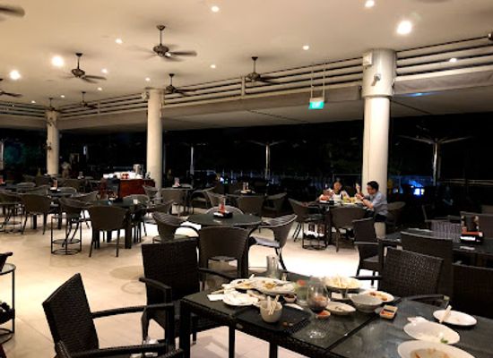 singapore/north-region/restaurant/bistro-sicc