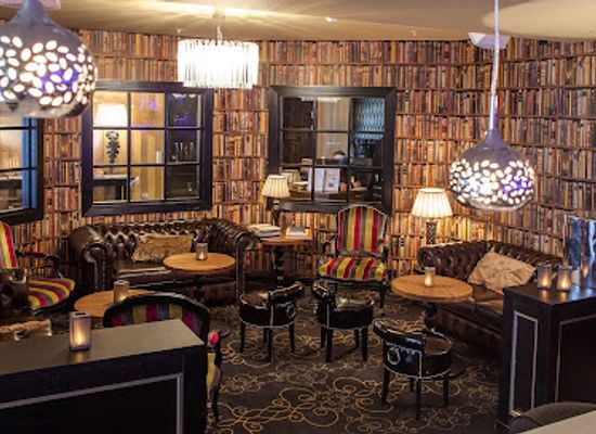 norway/bergen/bryggen/restaurant/fg-restaurant-bar