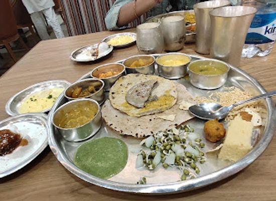 india/west-india/restaurant/haldiram-s-thaat-baat-restaurant