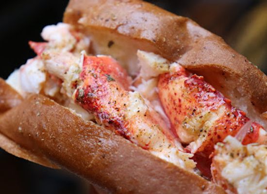 rhode-island/block-island/restaurant/lobstercraft