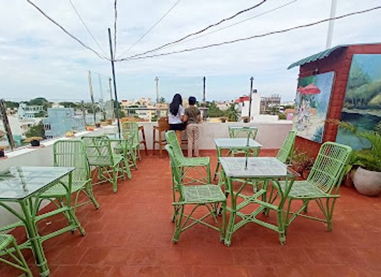 india/pondicherry/white-town/restaurant/sky-garden