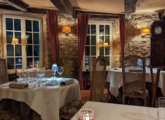 luxembourg/minette/restaurant/le-bouquet-garni-salon-saint-michel