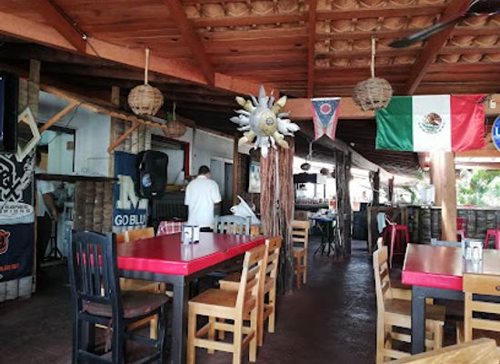 mexico/costa-grande/restaurant/camaron-chef