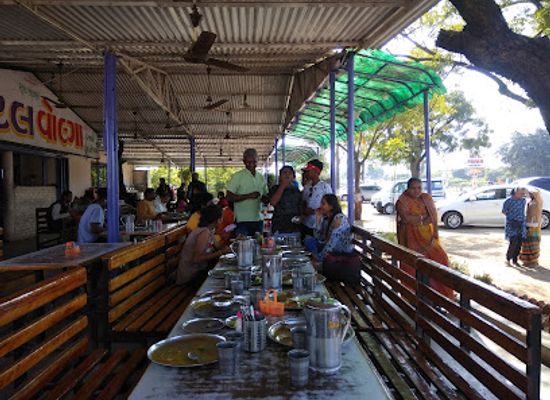 india/ganga-yamuna-doab/restaurant/hotel-volga