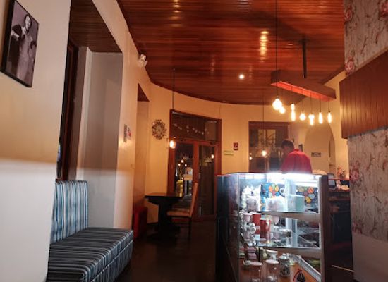 ecuador/loja-region/restaurant/lotus-tea-house-restaurant