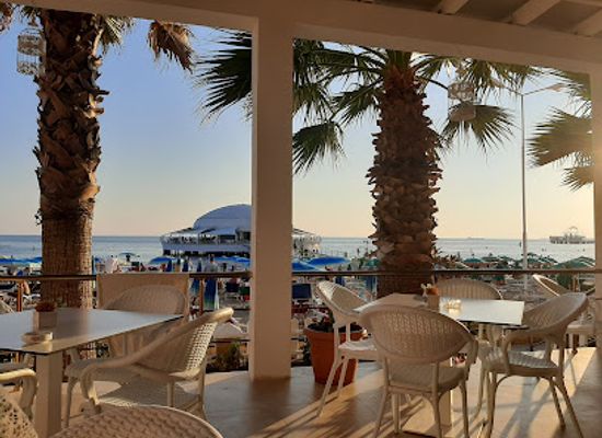 albania/durres/restaurant/pista-e-vogel-iliria