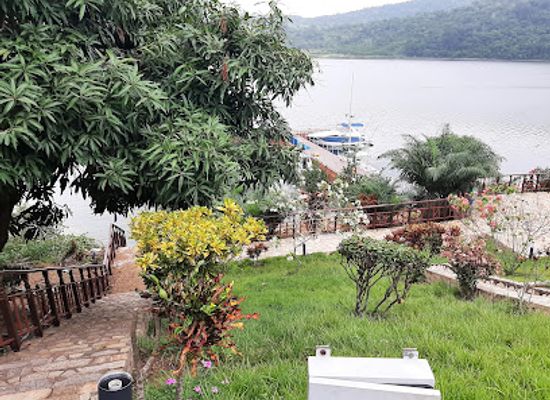 ghana/akosombo/restaurant/maritime-club-house