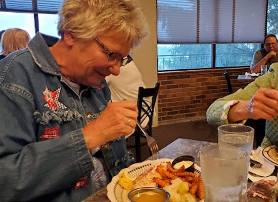 wisconsin/kettle-moraine/restaurant/five-pillars-supper-club-restaurant-and-banquet-halls