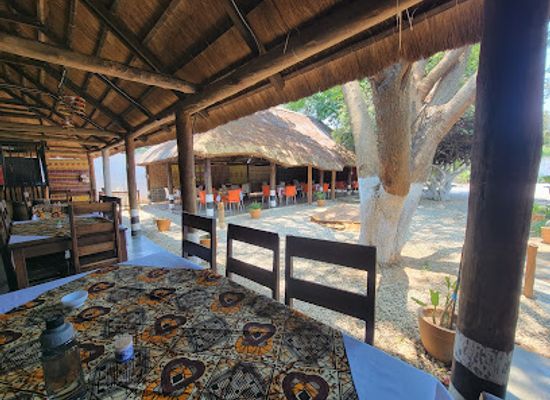 zambia/central-province/restaurant/twapandula