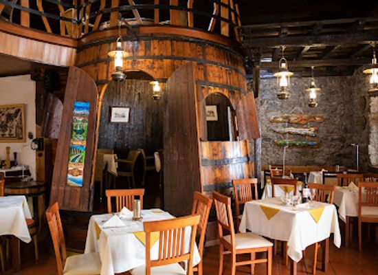 portugal/madeira/restaurant/a-cuba-restaurante