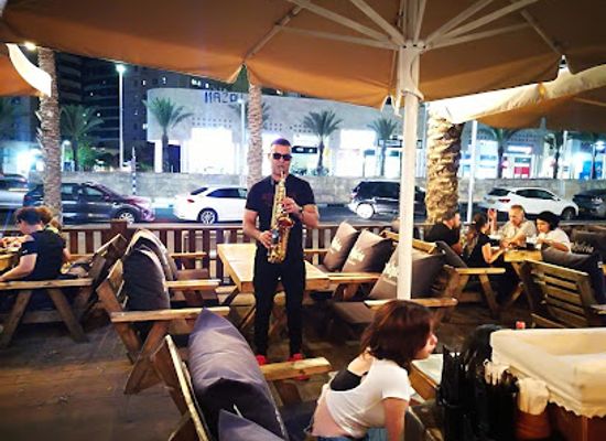 israel/ashdod/restaurant/bavaria