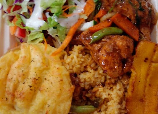 belize/san-ignacio/restaurant/chirp-s