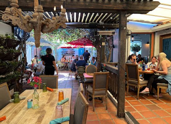 california/palm-springs/downtown-palm-springs/restaurant/farm