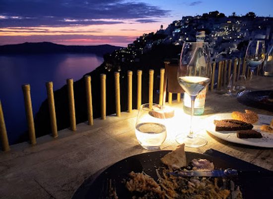 greece/santorini/imerovigli/restaurant/la-maison