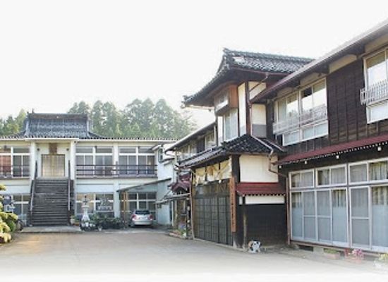 japan/dewa/restaurant/miyatabo