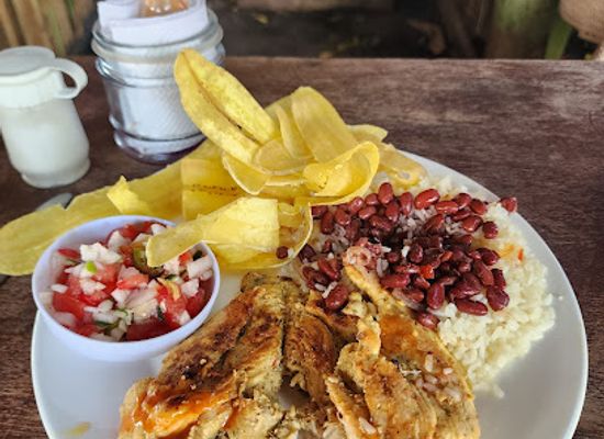 nicaragua/ometepe/restaurant/les-ofresemos