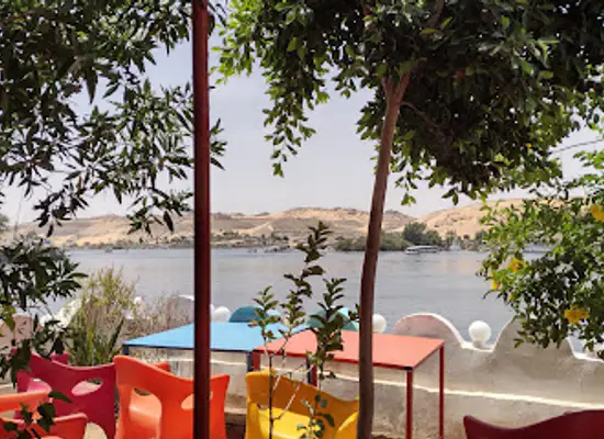 egypt/aswan/nubian-village/restaurant/strawberry-restaurant