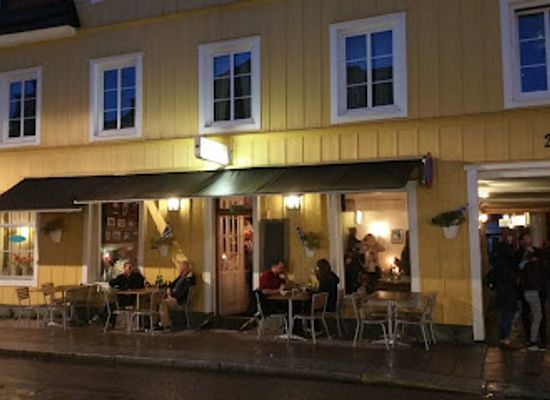 sweden/uppsala/restaurant/costas-taverna