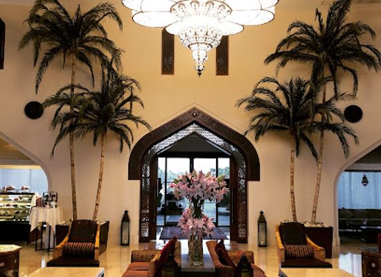 bahrain/jebel-dukhan/restaurant/la-mer
