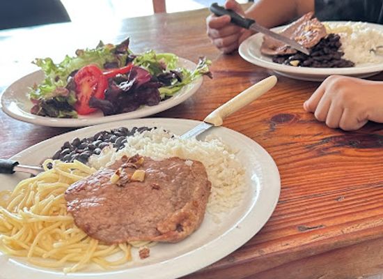 brazil/foz-do-iguacu/restaurant/eddy-s-restaurante
