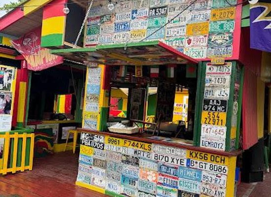 saint-kitts-and-nevis/nevis-lowlands/restaurant/sunshines-restaurant