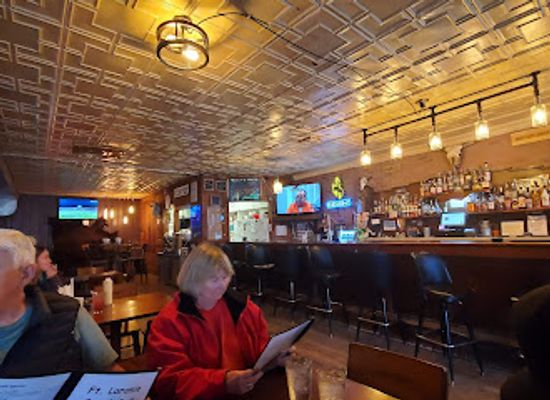 wyoming/goshen-county/restaurant/fort-laramie-bar-grill