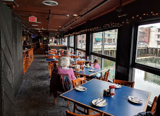 massachusetts/greater-boston/restaurant/boston-sail-loft