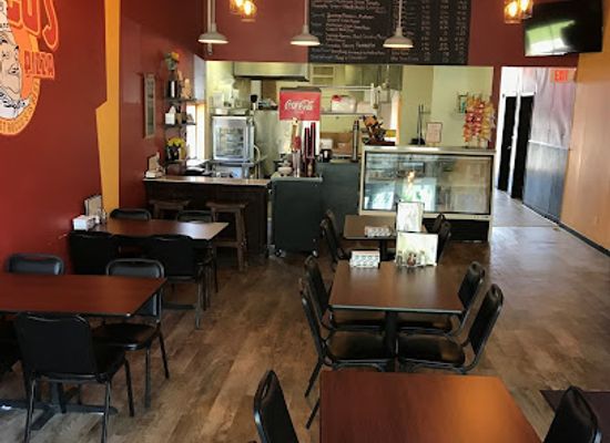 minnesota/winona/restaurant/rocco-s-pizza