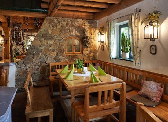 austria/wachau/restaurant/heurigen-restaurant-siedler