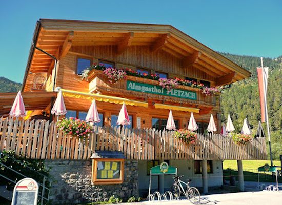 austria/karwendel-mountains/restaurant/almgasthaus-pletzachalm