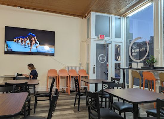 kansas/lawrence/restaurant/cafe-the-mani