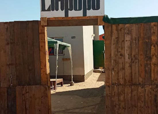 namibia/walvis-bay/restaurant/way-to-go-tuck-shop