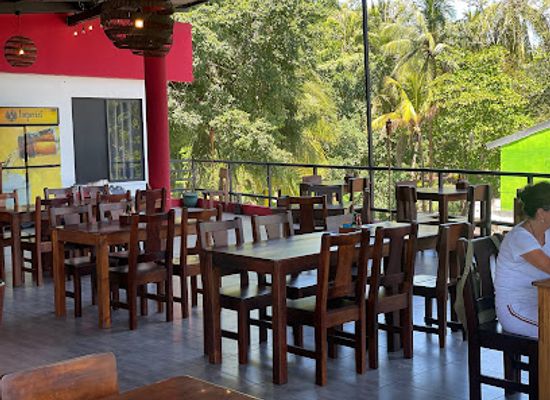 costa-rica/manuel-antonio/restaurant/restaurante-buru-seaside-manuel-antonio
