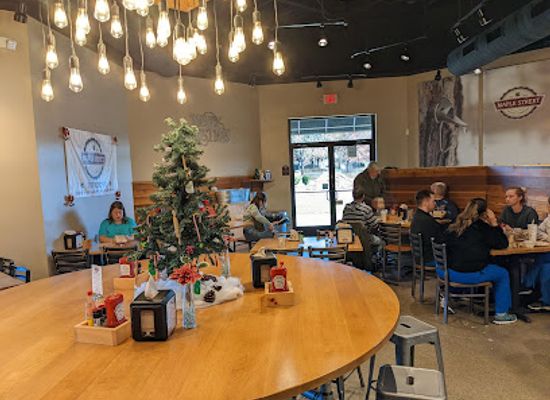 tennessee/murfreesboro/restaurant/maple-street-biscuit-company