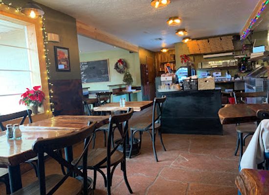 utah/kanab/restaurant/peekaboo-canyon-wood-fired-kitchen