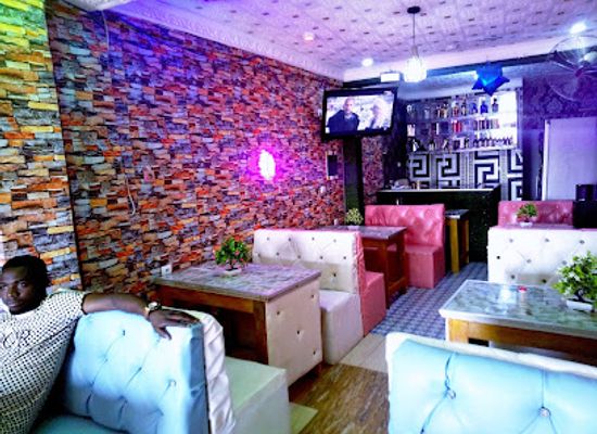 cameroon/dschang/restaurant/dl-snack-restaurant-djeussong-louise