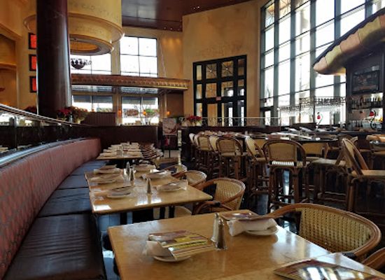 virginia/virginia-beach/restaurant/the-cheesecake-factory