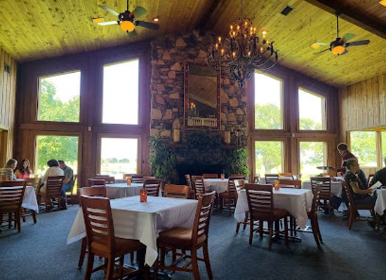 texas/east-texas/restaurant/four-winds-steakhouse